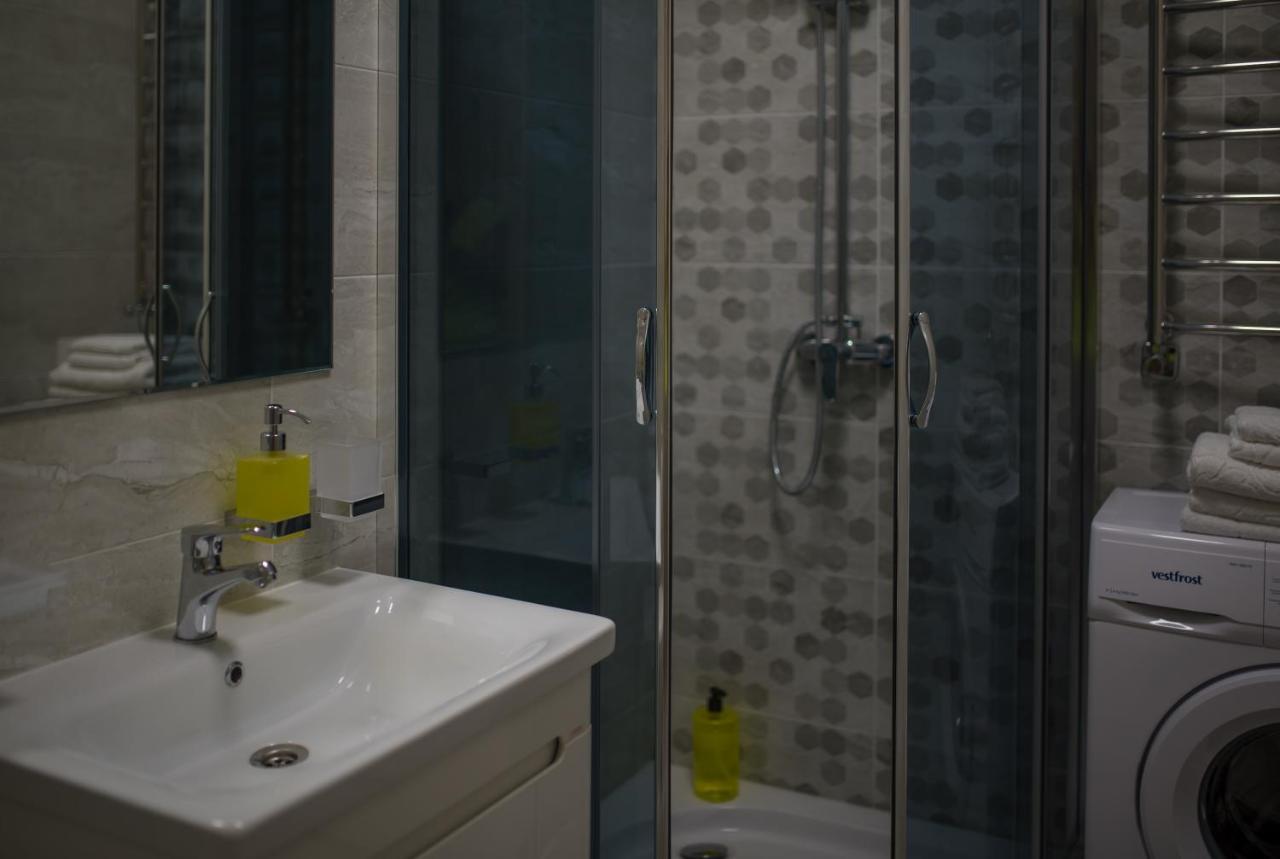 Modern Apartmeents Near Central Park Полтава Екстер'єр фото